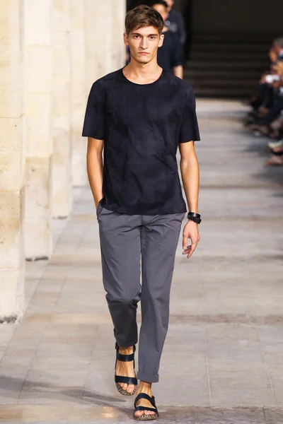 Look 21